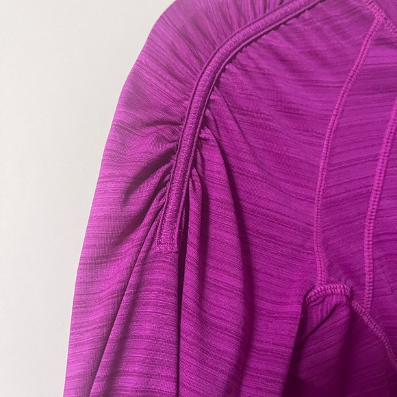 Athleta Purple Lightweight 1/2 Zippered Pullover Size Small - Picture 7 of 9